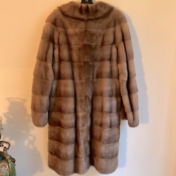 NEW Champagne color natural mink fur coat - Picture 2 of 11